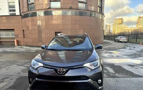 Toyota RAV4, 2016 год, 2 100 000 рублей, 3 фотография