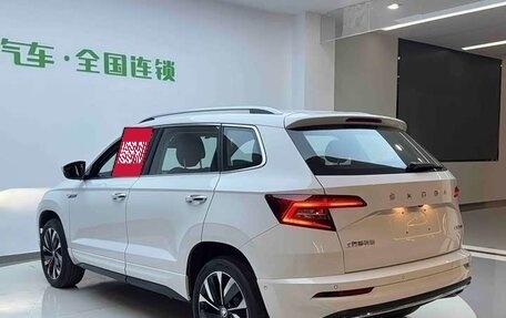 Skoda Karoq I, 2022 год, 1 979 000 рублей, 4 фотография