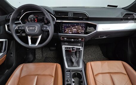 Audi Q3, 2023 год, 3 825 000 рублей, 11 фотография