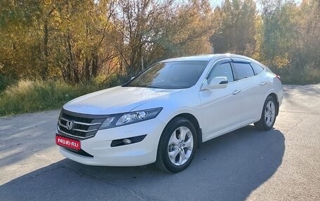 Honda Crosstour I рестайлинг, 2012 год, 1 950 000 рублей, 1 фотография
