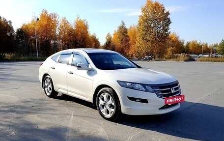 Honda Crosstour I рестайлинг, 2012 год, 1 950 000 рублей, 2 фотография