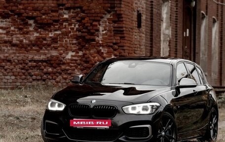 BMW 1 серия, 2019 год, 3 800 000 рублей, 7 фотография