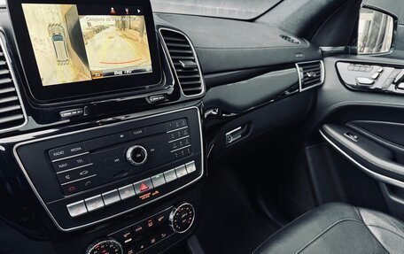 Mercedes-Benz GLS, 2016 год, 3 990 000 рублей, 23 фотография