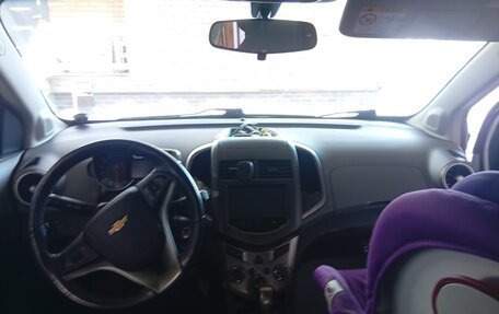 Chevrolet Aveo III, 2015 год, 990 000 рублей, 3 фотография