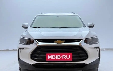 Chevrolet Tracker, 2022 год, 1 350 000 рублей, 2 фотография