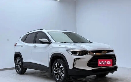 Chevrolet Tracker, 2022 год, 1 350 000 рублей, 3 фотография