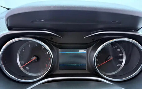 Chevrolet Tracker, 2022 год, 1 350 000 рублей, 14 фотография