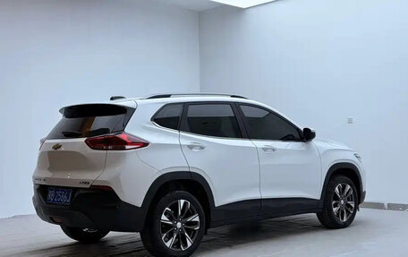 Chevrolet Tracker, 2022 год, 1 350 000 рублей, 6 фотография