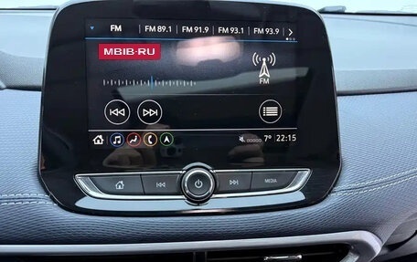 Chevrolet Tracker, 2022 год, 1 350 000 рублей, 16 фотография