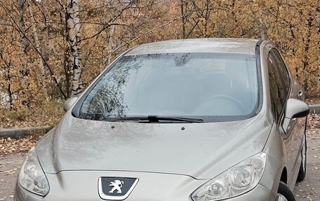 Peugeot 308 II, 2011 год, 670 000 рублей, 1 фотография