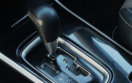 Mitsubishi Outlander III рестайлинг 3, 2021 год, 2 050 000 рублей, 15 фотография