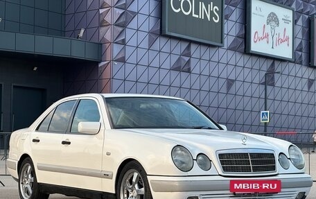 Mercedes-Benz E-Класс, 1998 год, 497 000 рублей, 2 фотография