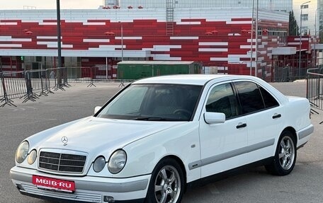 Mercedes-Benz E-Класс, 1998 год, 497 000 рублей, 10 фотография