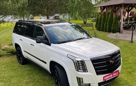 Cadillac Escalade IV, 2020 год, 7 150 000 рублей, 2 фотография