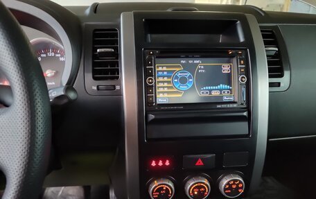 Nissan X-Trail, 2010 год, 1 300 000 рублей, 9 фотография