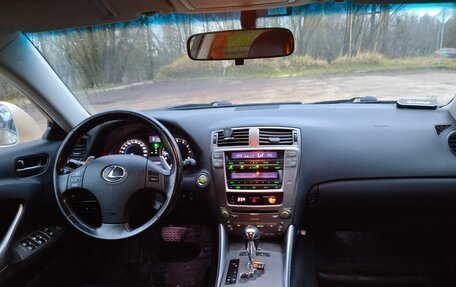 Lexus IS II рестайлинг 2, 2007 год, 1 090 000 рублей, 10 фотография