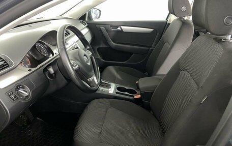 Volkswagen Passat B7, 2012 год, 990 000 рублей, 12 фотография