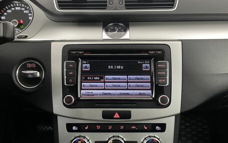 Volkswagen Passat B7, 2012 год, 990 000 рублей, 18 фотография