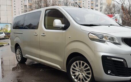 Peugeot Traveller I, 2017 год, 3 250 000 рублей, 3 фотография