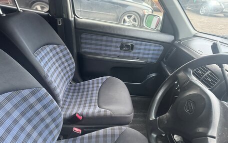 Nissan Cube II, 2000 год, 165 000 рублей, 7 фотография