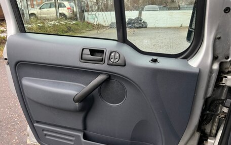 Ford Tourneo Connect I, 2008 год, 625 000 рублей, 18 фотография