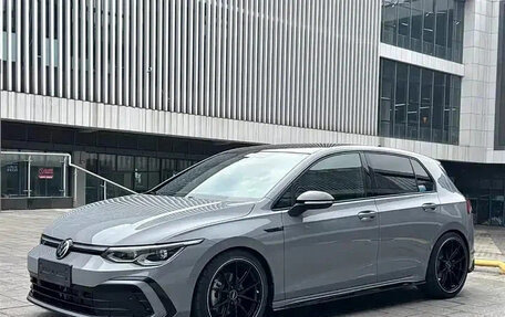 Volkswagen Golf VIII, 2021 год, 1 550 125 рублей, 1 фотография