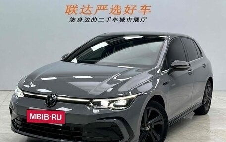 Volkswagen Golf VIII, 2021 год, 1 676 000 рублей, 4 фотография