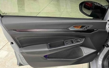 Volkswagen Golf VIII, 2021 год, 1 676 000 рублей, 19 фотография