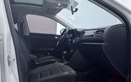 Volkswagen T-Roc I, 2022 год, 1 626 000 рублей, 10 фотография