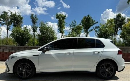 Volkswagen Golf VIII, 2022 год, 1 500 000 рублей, 7 фотография