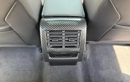 Volkswagen Golf VIII, 2022 год, 1 500 000 рублей, 11 фотография