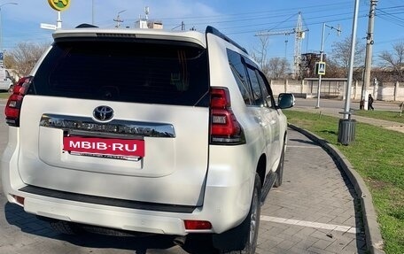 Toyota Land Cruiser Prado 150 рестайлинг 2, 2018 год, 6 700 000 рублей, 13 фотография