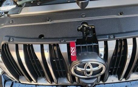 Toyota Land Cruiser Prado 150 рестайлинг 2, 2013 год, 4 400 000 рублей, 16 фотография