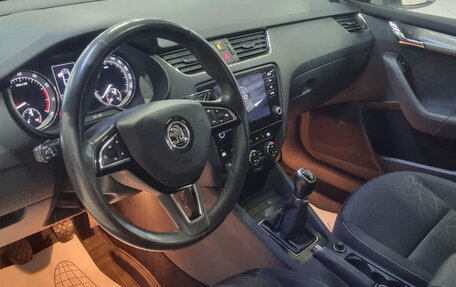 Skoda Octavia, 2020 год, 1 700 000 рублей, 9 фотография