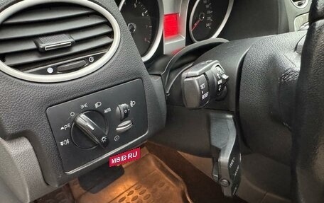 Ford Focus II рестайлинг, 2010 год, 930 000 рублей, 11 фотография