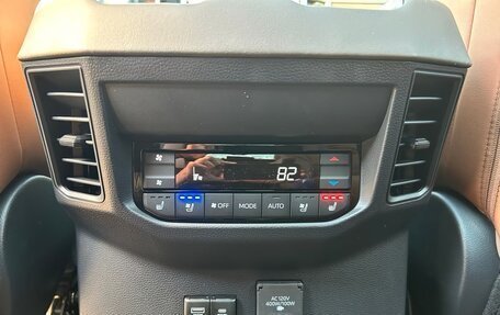 Toyota Sequoia, 2025 год, 17 850 092 рублей, 17 фотография