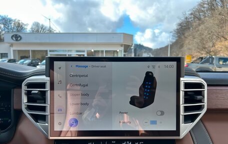 Toyota Sequoia, 2025 год, 17 850 092 рублей, 14 фотография