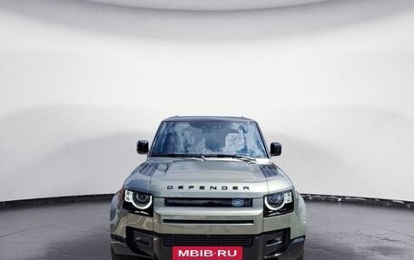 Land Rover Defender II, 2025 год, 17 190 000 рублей, 2 фотография