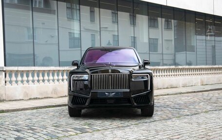 Rolls-Royce Cullinan, 2025 год, 68 800 000 рублей, 2 фотография