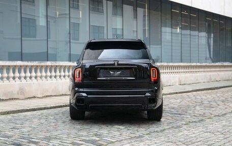 Rolls-Royce Cullinan, 2025 год, 68 800 000 рублей, 6 фотография