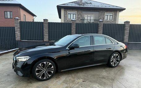 Mercedes-Benz E-Класс, 2024 год, 6 950 000 рублей, 2 фотография