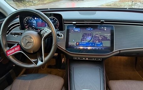 Mercedes-Benz E-Класс, 2024 год, 6 950 000 рублей, 8 фотография