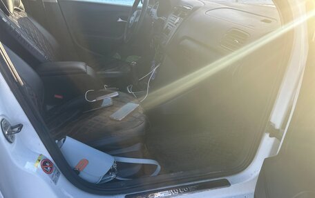 Volkswagen Polo VI (EU Market), 2011 год, 540 000 рублей, 3 фотография