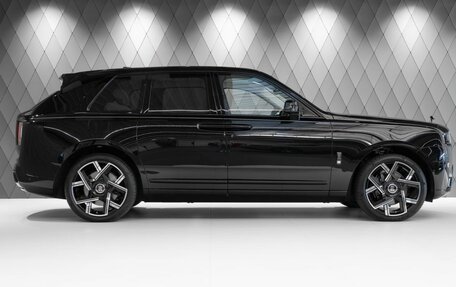 Rolls-Royce Cullinan, 2025 год, 79 100 000 рублей, 3 фотография