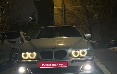 BMW 5 серия, 2001 год, 1 250 000 рублей, 9 фотография