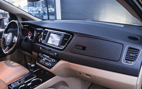 KIA Carnival III, 2020 год, 3 295 000 рублей, 9 фотография