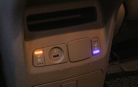 KIA Carnival III, 2020 год, 3 295 000 рублей, 15 фотография