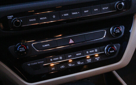 KIA Carnival III, 2020 год, 3 295 000 рублей, 23 фотография