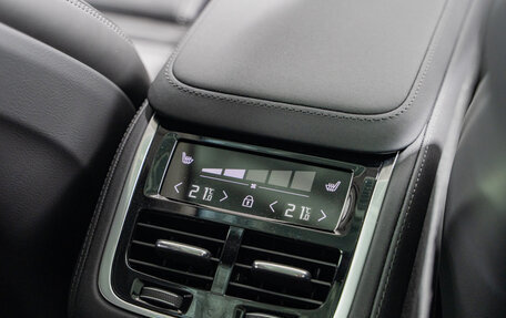 Volvo XC90 II рестайлинг, 2025 год, 12 490 000 рублей, 35 фотография