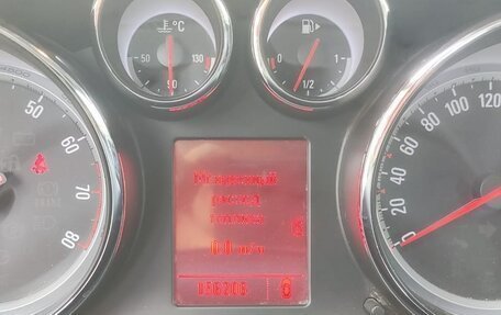 Opel Astra J, 2011 год, 730 000 рублей, 13 фотография